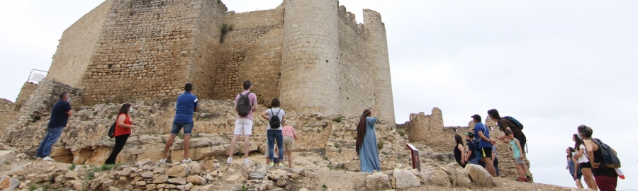 El castell de Xivert reviu la seua època daurada amb el projecte de recreació històrica “Els teus castells” impulsat per la Diputació de Castelló