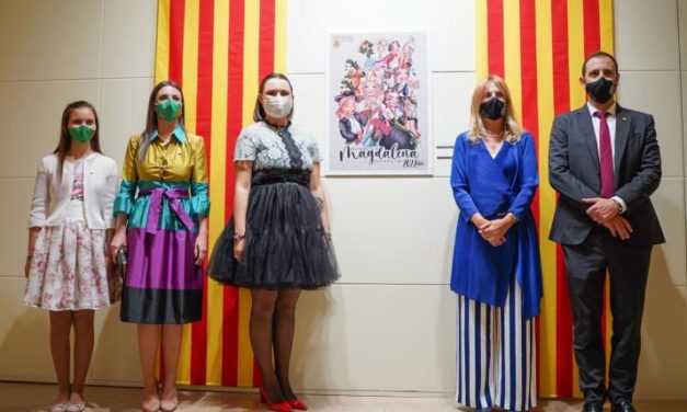 Castelló entrega el premi del cartell guanyador de la Magdalena 2022