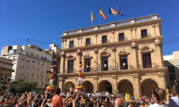 Castelló celebra el 9 d’Octubre amb música, pasacarrers i els premis Valencià de l’Any