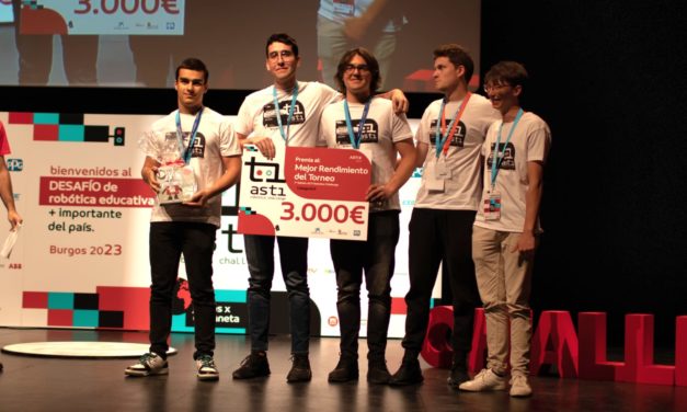 L’UJI Robotics Team guanya el premi al millor rendiment en la competició ASTI Robotics Challenge