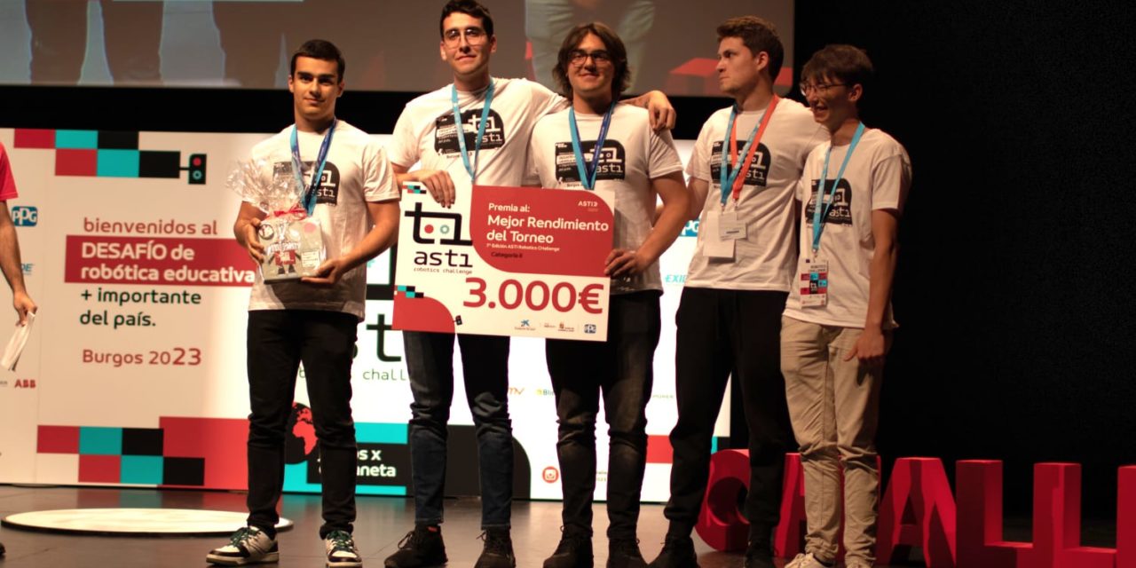 L’UJI Robotics Team guanya el premi al millor rendiment en la competició ASTI Robotics Challenge