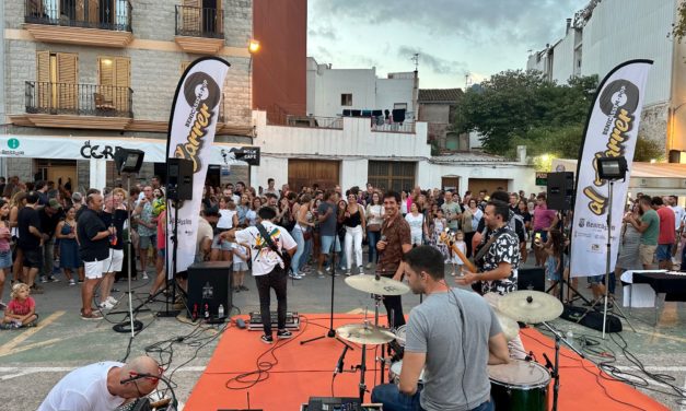 Benicàssim.Pop convoca a cantants, músics i bandes benicassudes per a la seua pròxima edició