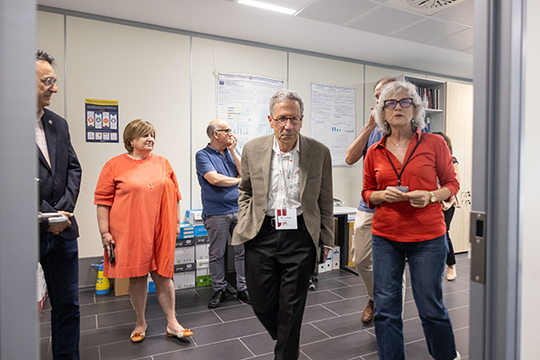 El premi Nobel d’Economia Eric Maskin visita l’UJI i comparteix reflexions sobre democràcia, innovació oberta i canvi climàtic