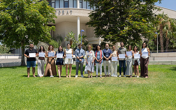 L’UJI i la Fundació Balaguer-Gonel Hermanos lliuren 15 beques per a estudis de postgrau