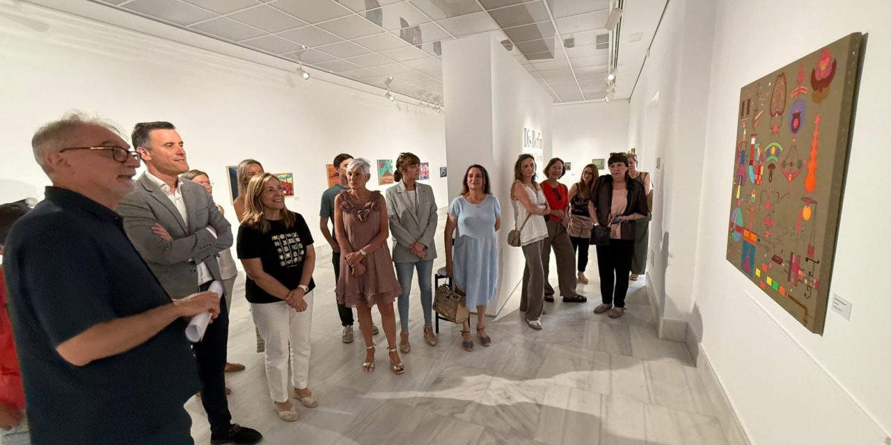 Vila Elisa acull l’exposició “Vagant pel laberint” de Dis Berlín