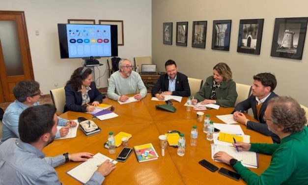 Vila-real participa en una jornada de treball per a elaborar el nou Marc d’Acció Estratègica del Fons Valencià per la Solidaritat
