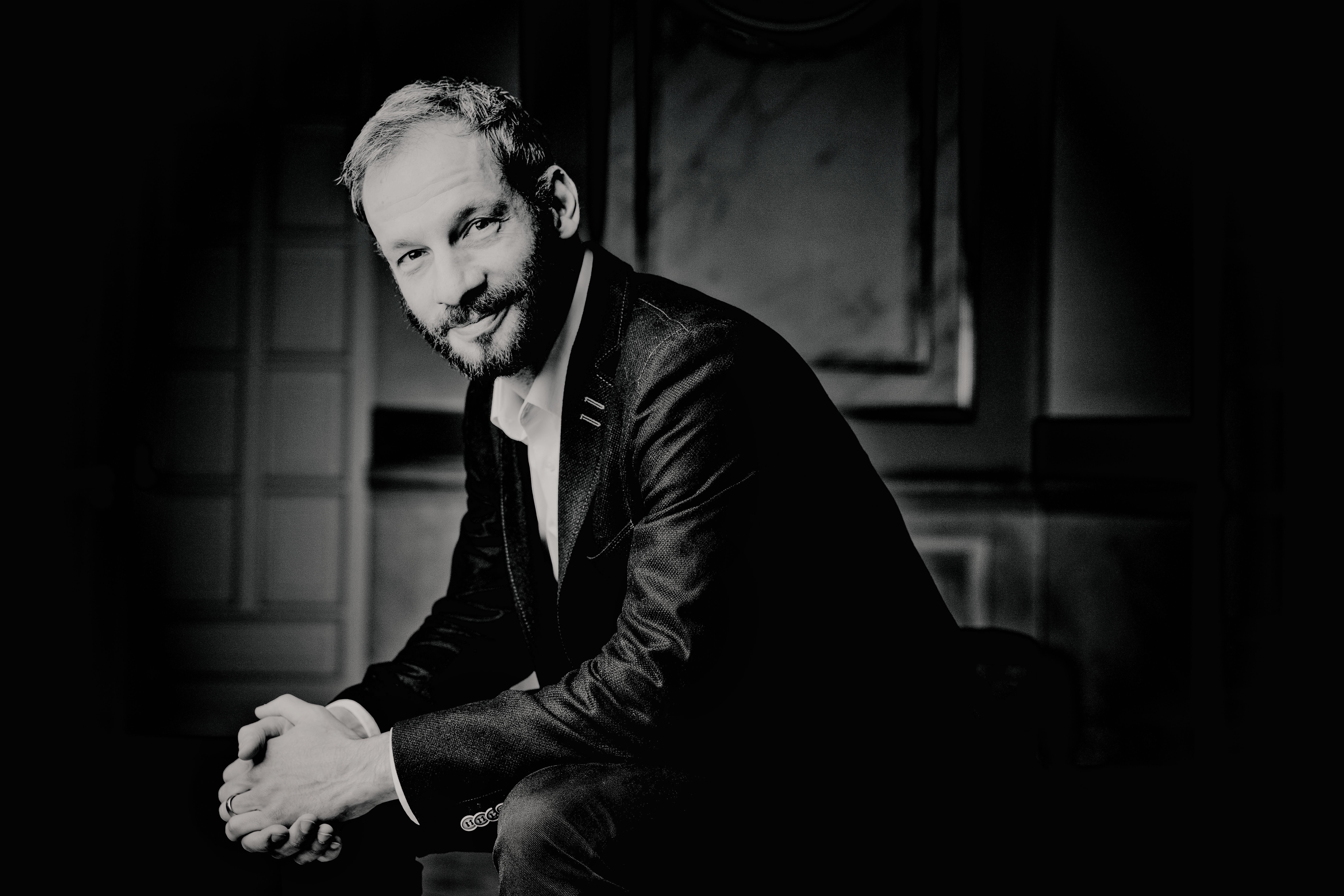 L’Orquestra de la Comunitat Valenciana i Pablo Ferrández interpreten el ‘Concert per a violoncel’ d’Elgar amb la direcció de Dima Slobodeniouk