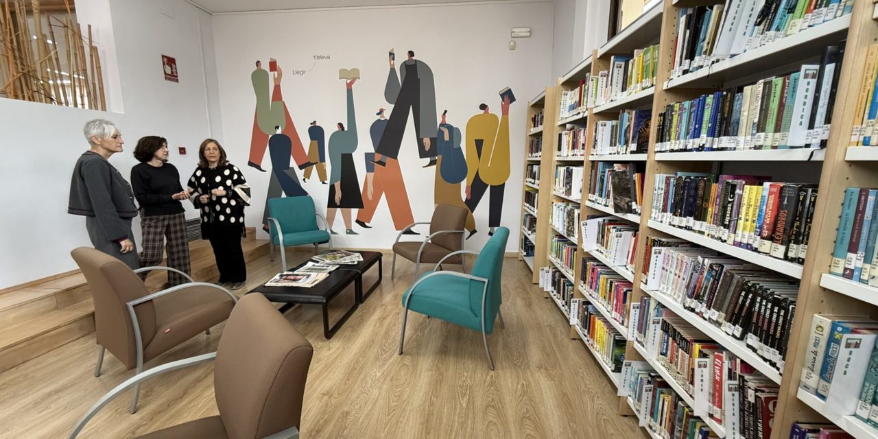 Benicàssim renova l’espai de lectura infantojuvenil que compta ja amb prop de 10.000 exemplars
