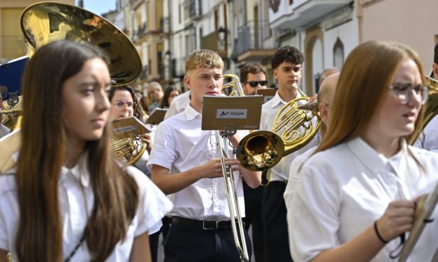 La Diputació de Castelló concedeix 100.000 euros a 49 escoles de música per a renovar instruments i millorar el seu equipament
