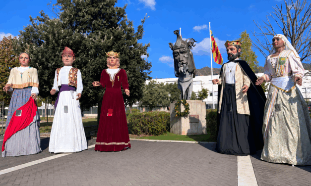 Benicàssim celebra el 9 d’Octubre amb un pont de tradició, música, propostes familiars i cinema en valencià
